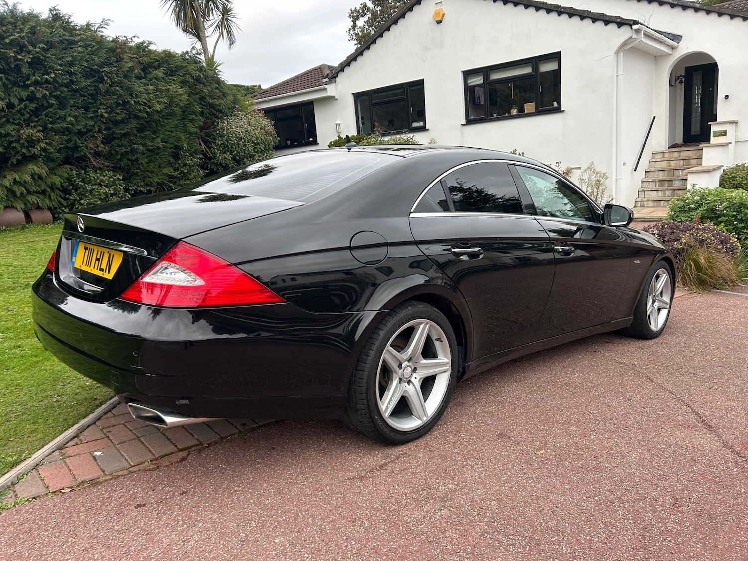 Used Mercedes-Benz CLS 2010 for sale - 76483249: Photo 3