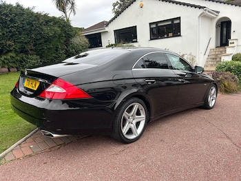 Used Mercedes-Benz CLS 2010 for sale - 76483249: Photo