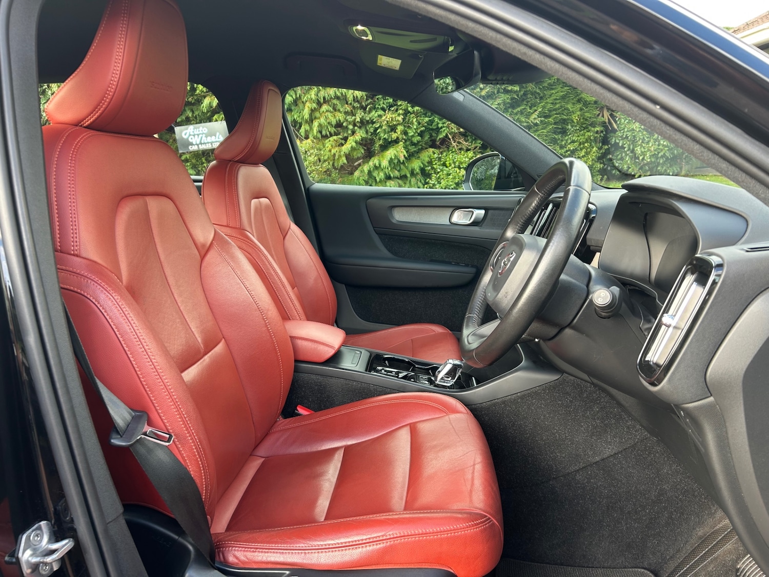 Used Volvo XC40 2019 for sale - 76332807: Photo 15