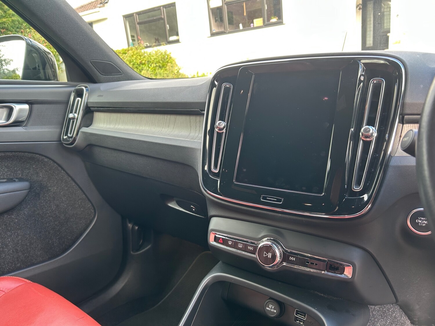 Used Volvo XC40 2019 for sale - 76332807: Photo 21