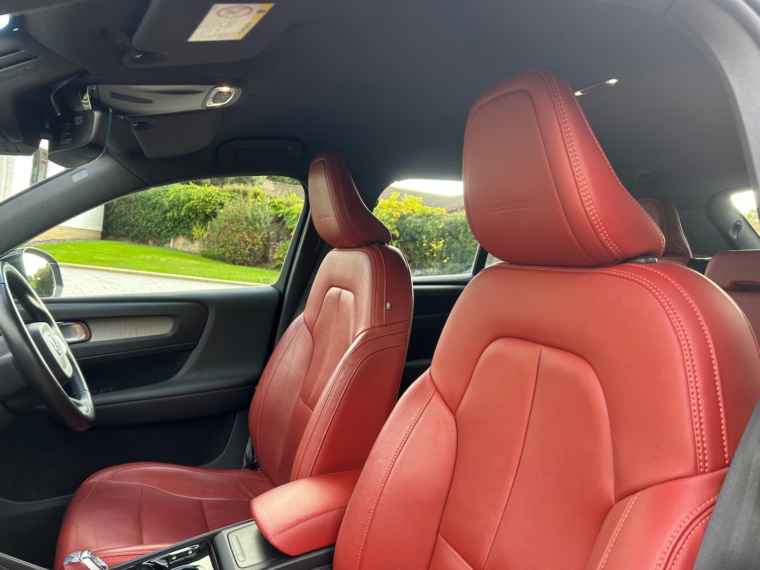 Used Volvo XC40 2019 for sale - 76332807: Photo 30