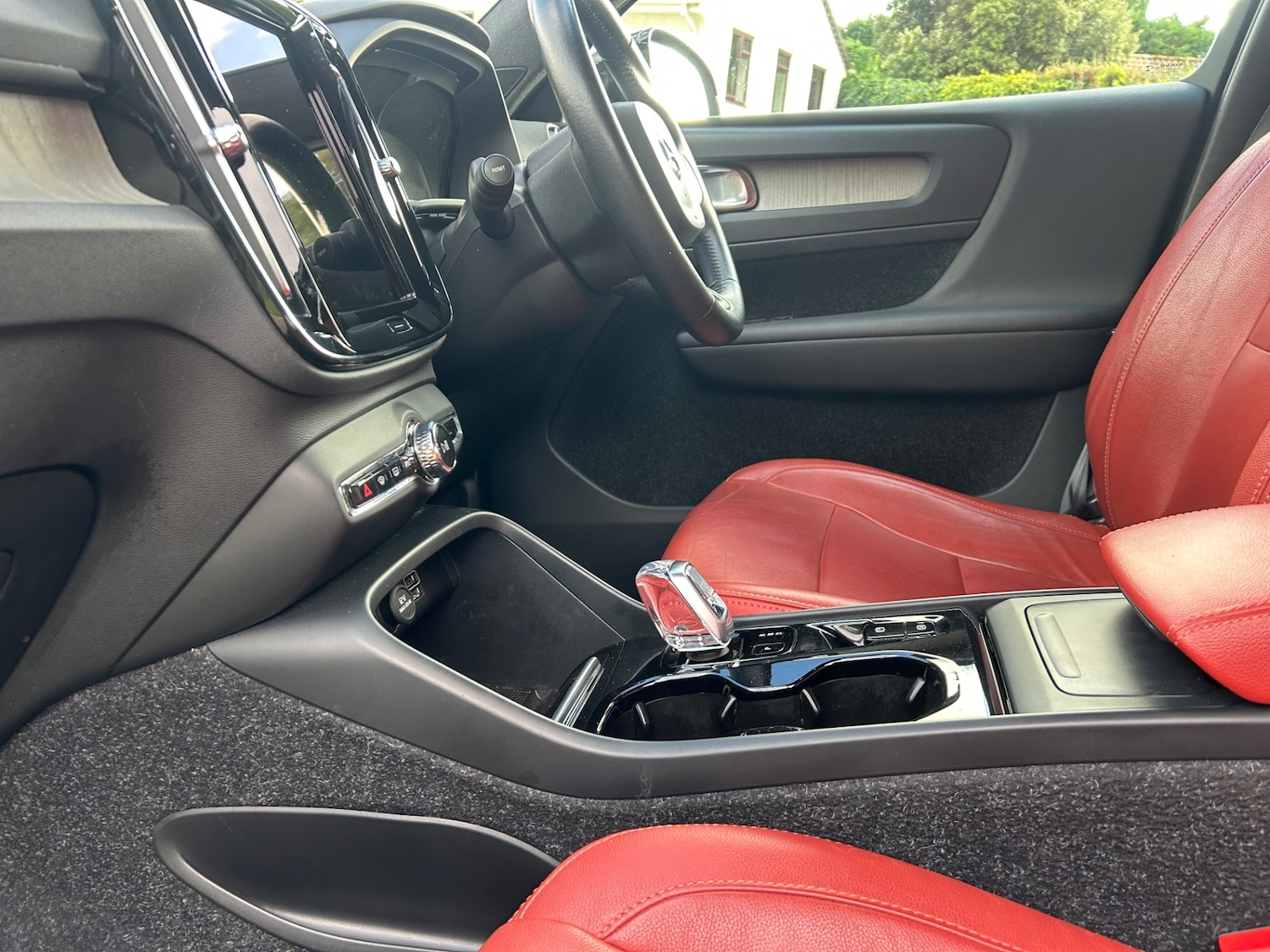 Used Volvo XC40 2019 for sale - 76332807: Photo 33