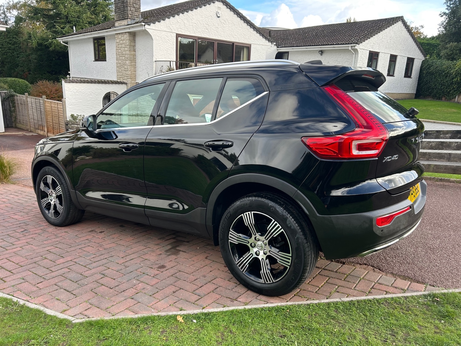 Used Volvo XC40 2019 for sale - 76332807: Photo 4
