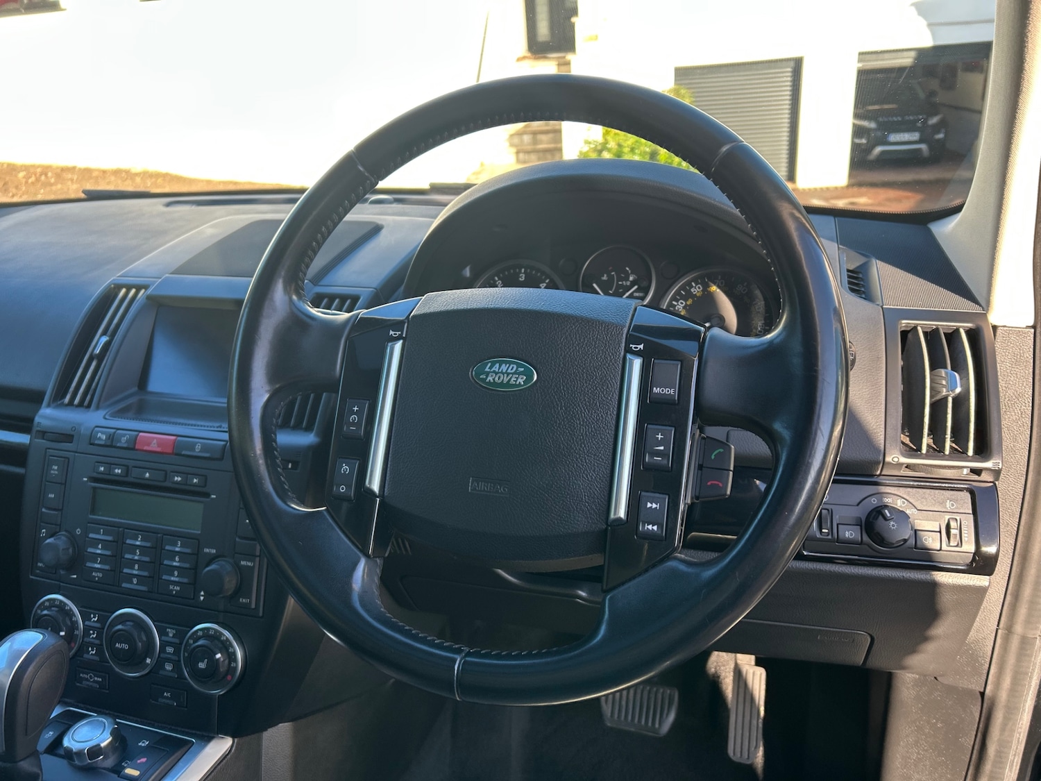 Used Land Rover Freelander 2011 for sale - 76618896: Photo 17