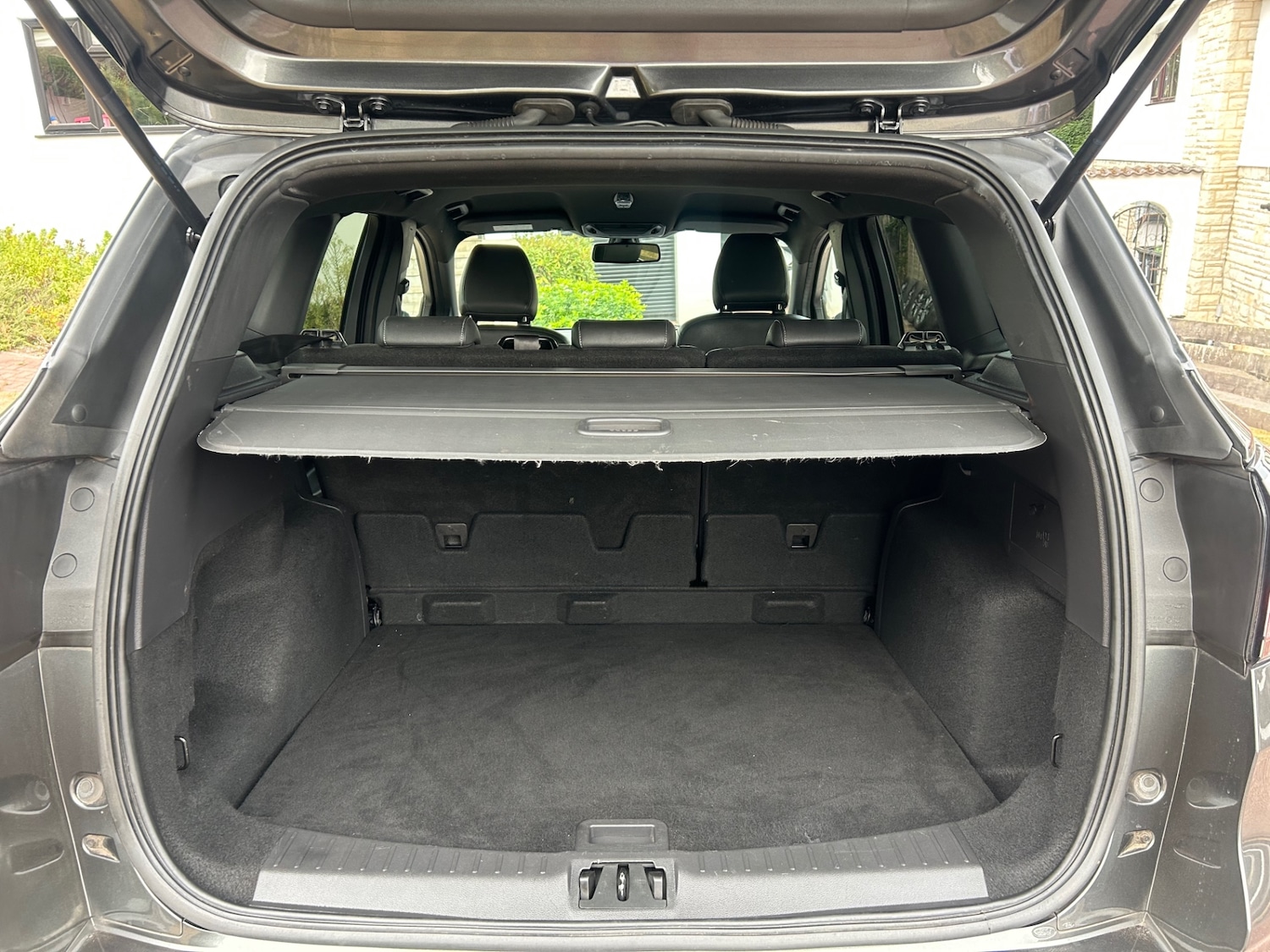 Vehicle 33