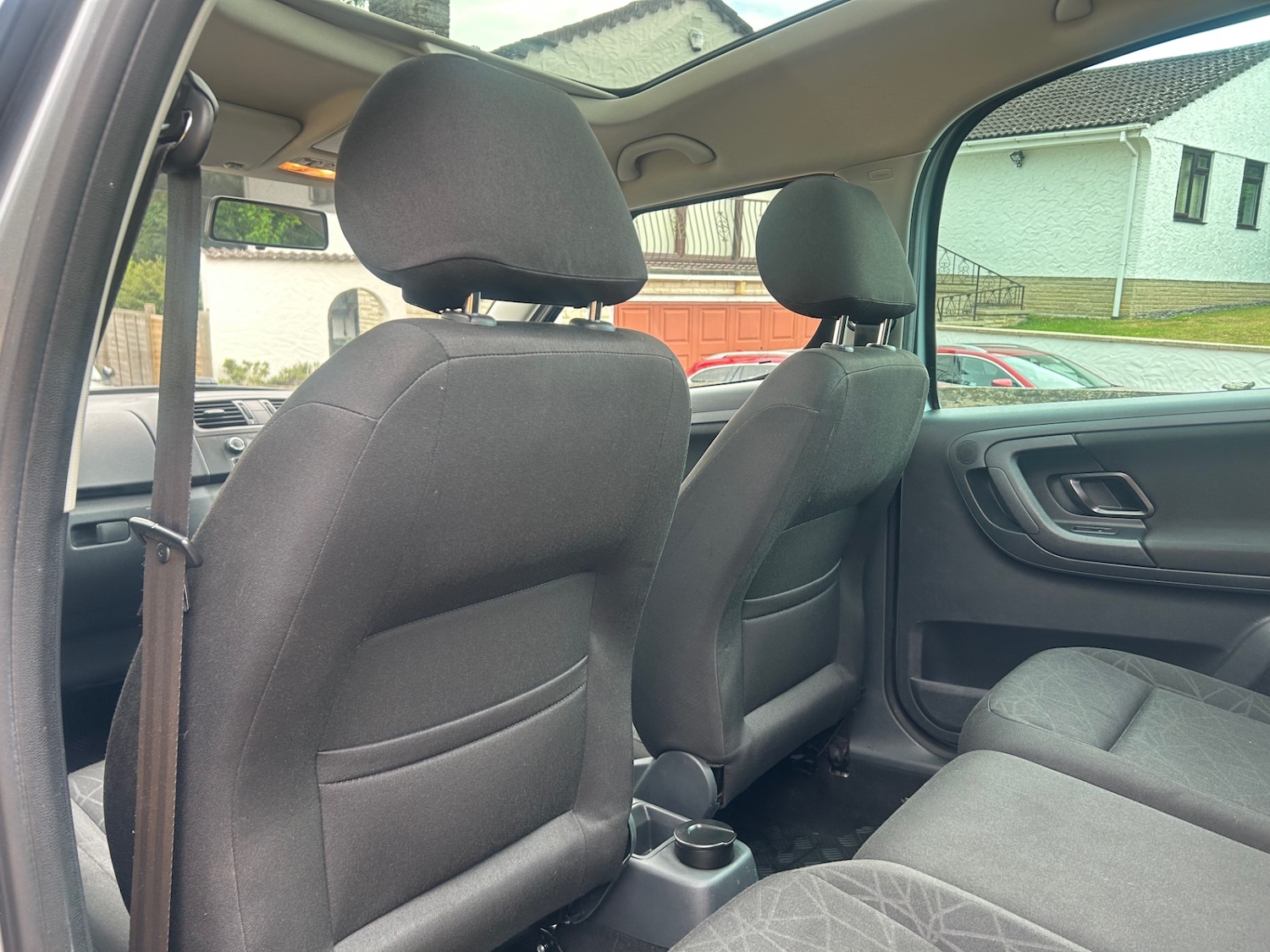 Vehicle 29