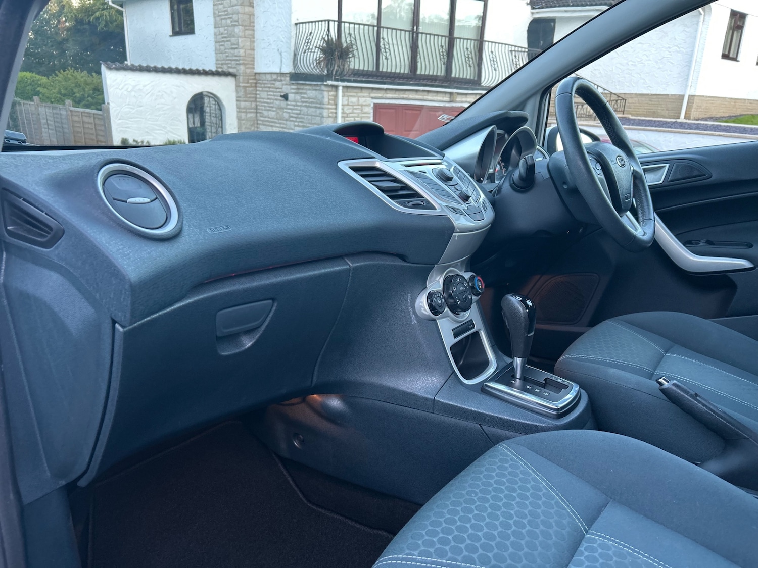 Used Ford Fiesta 2011 for sale - 78146112: Photo 26