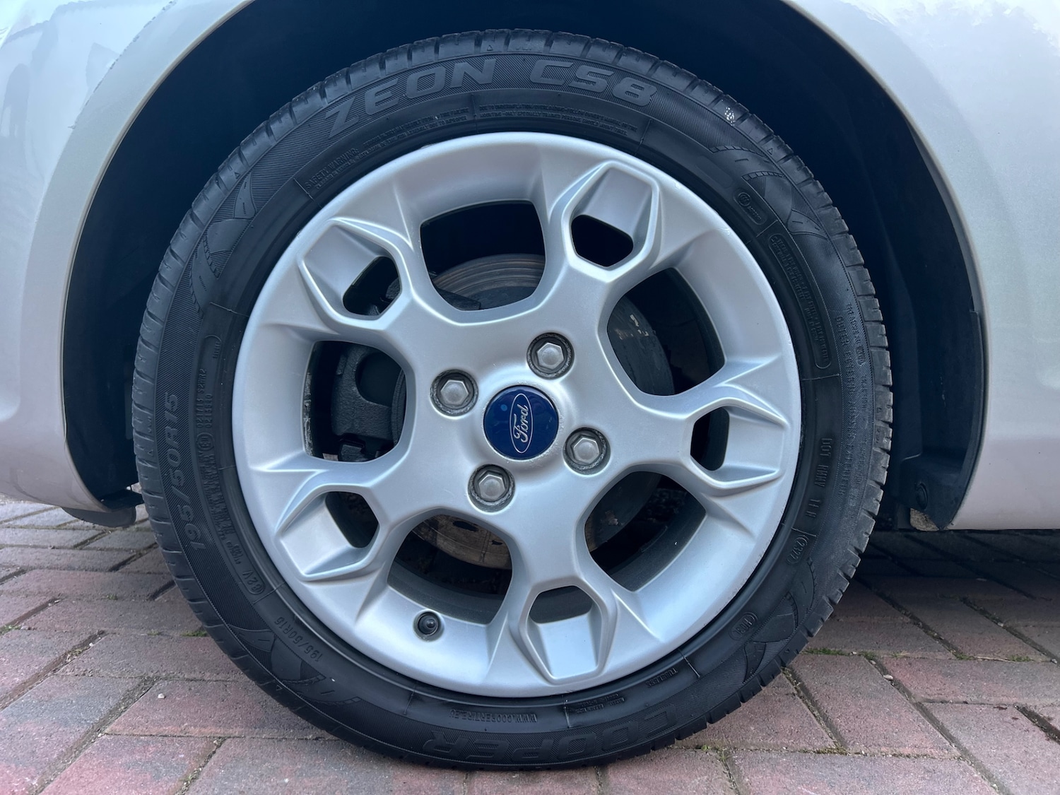 Used Ford Fiesta 2011 for sale - 78146112: Photo 37