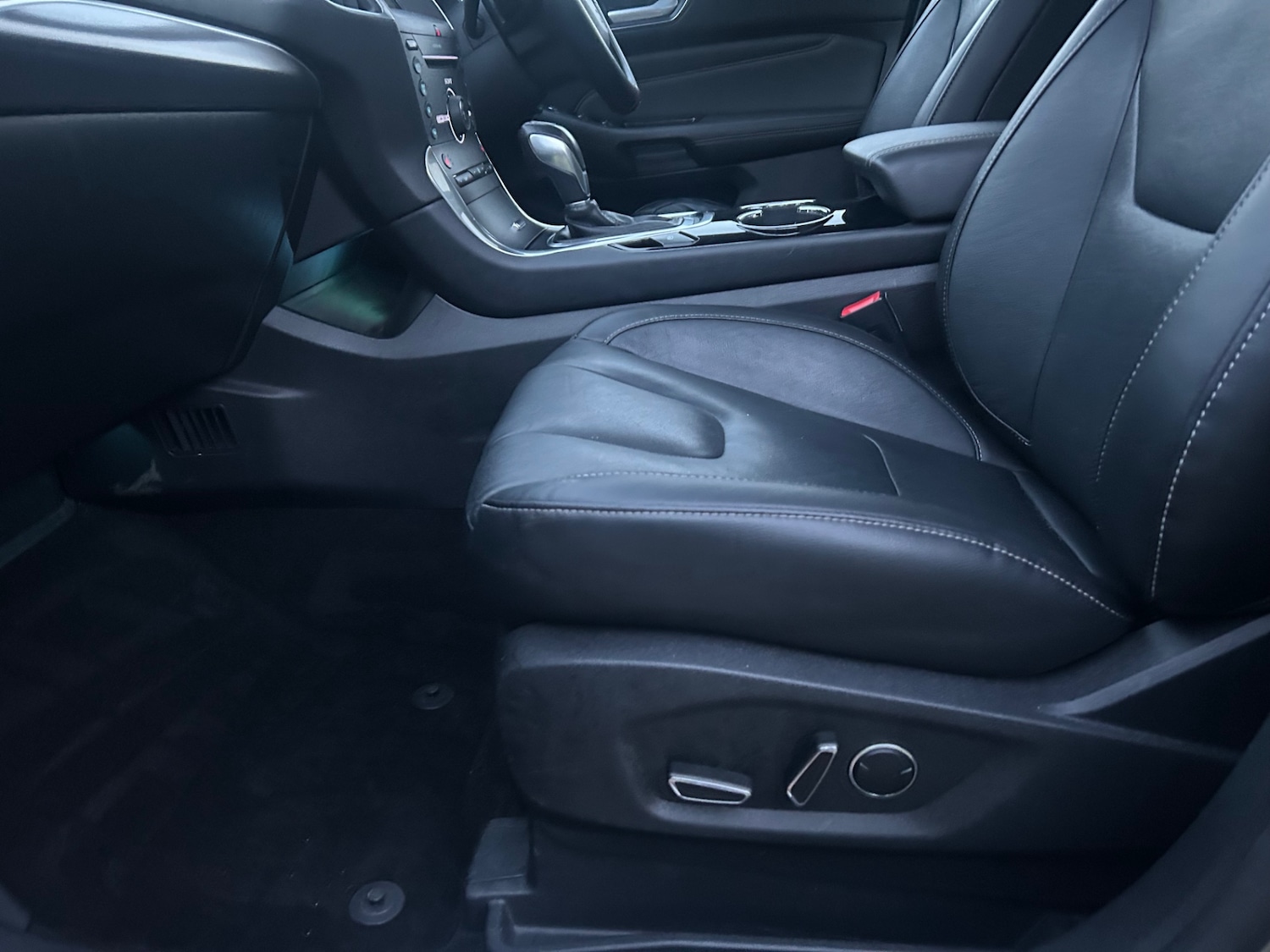 Used Ford S-Max 2016 for sale - 76560127: Photo 24