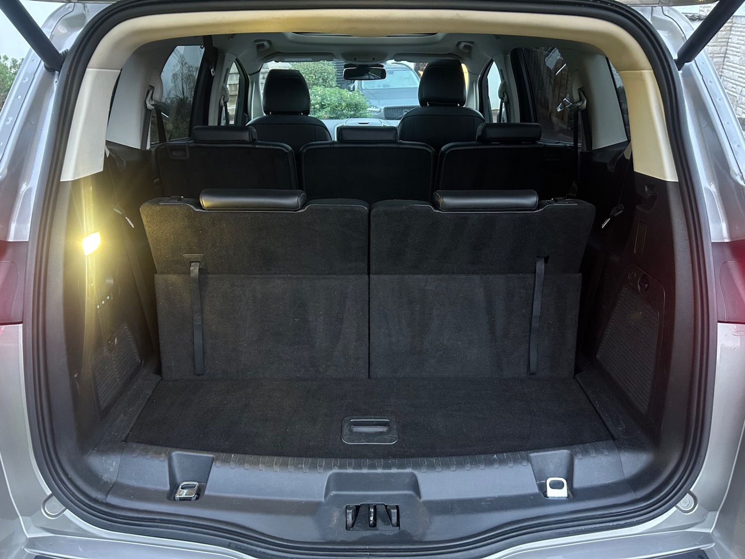 Used Ford S-Max 2016 for sale - 76560127: Photo 31