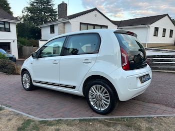 Used Volkswagen up! 2016 for sale - 79600801: Photo
