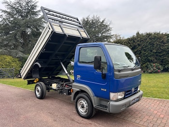 Nissan Cabstar feature image
