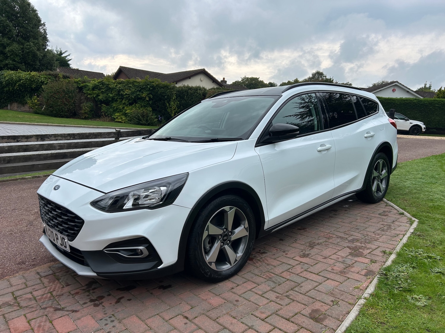 Used Ford Focus 2020 for sale - 76160953: Photo 2