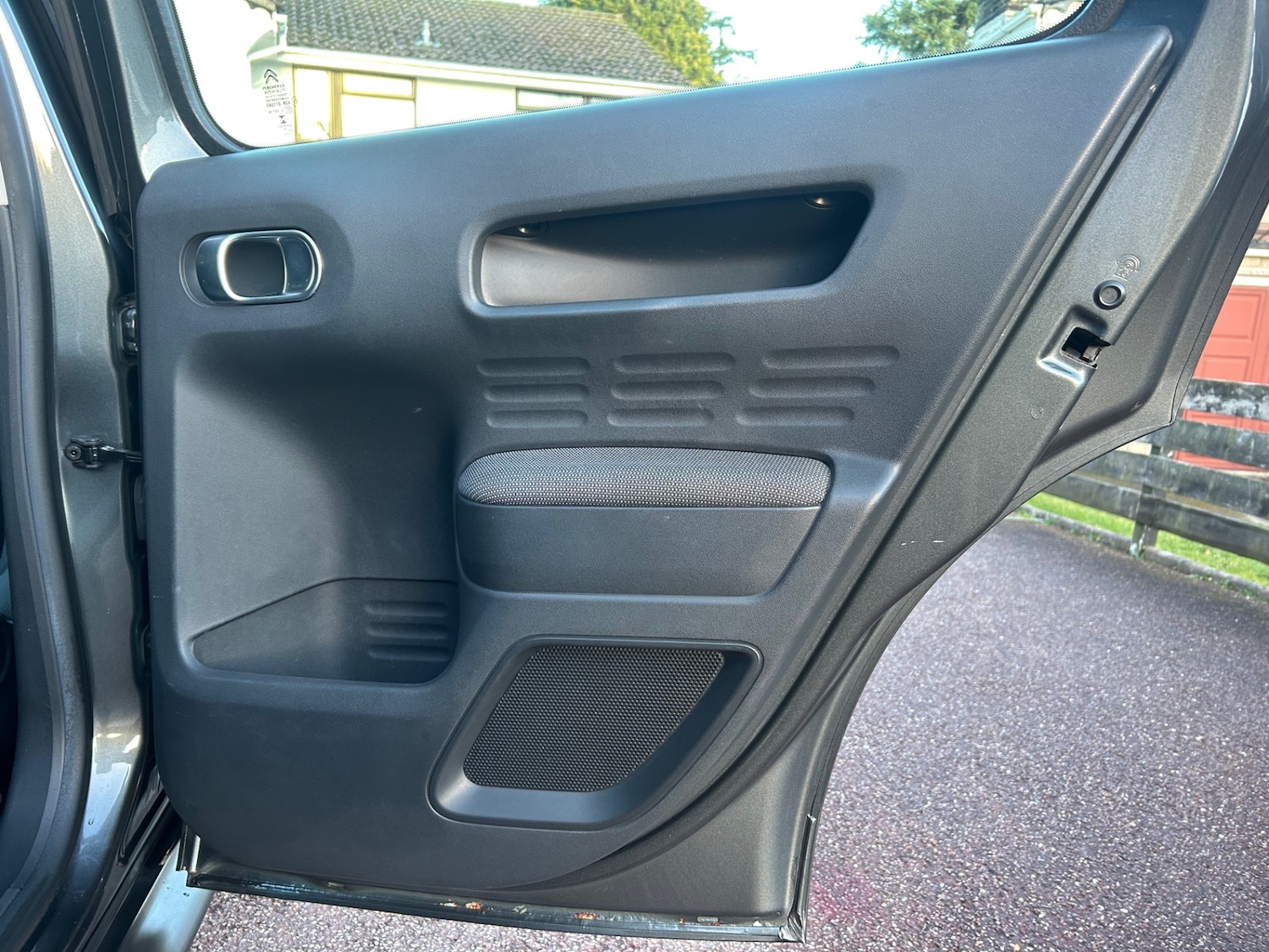 Used Citroen C4 Cactus 2016 for sale - 77371065: Photo 24