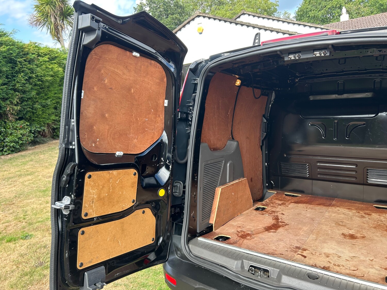 Vehicle 33