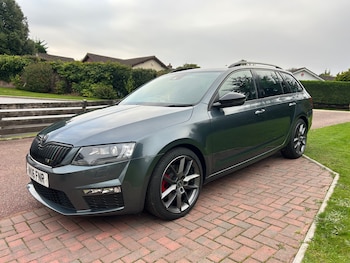 Used Skoda Octavia 2016 for sale - 76098850: Photo