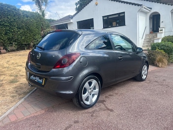 Used Vauxhall Corsa 2012 for sale - 79424434: Photo