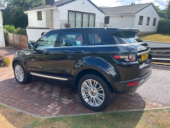 Used Land Rover Range Rover Evoque 2011 for sale - 75706330: Photo