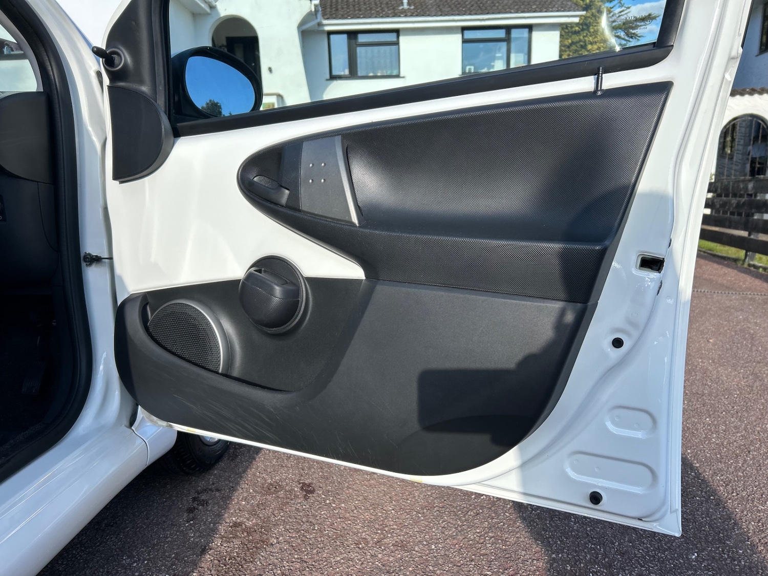 Used Toyota AYGO 2013 for sale - 78112716: Photo 18