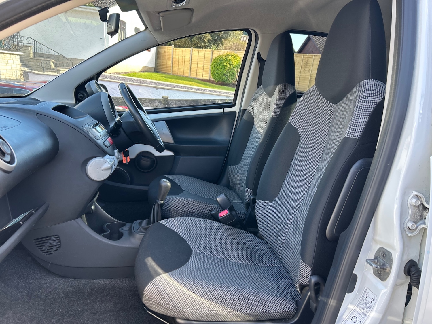 Used Toyota AYGO 2013 for sale - 78112716: Photo 22