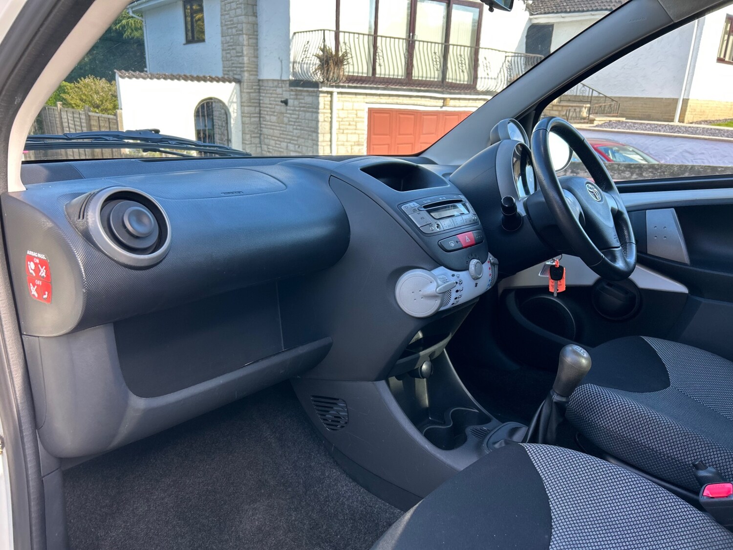 Used Toyota AYGO 2013 for sale - 78112716: Photo 24