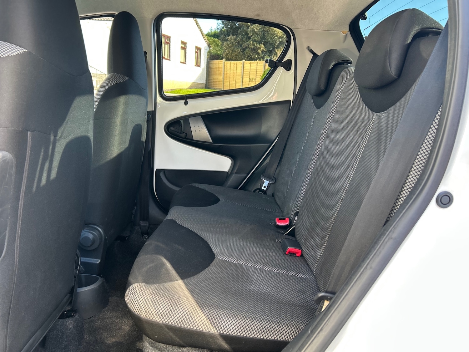 Used Toyota AYGO 2013 for sale - 78112716: Photo 26