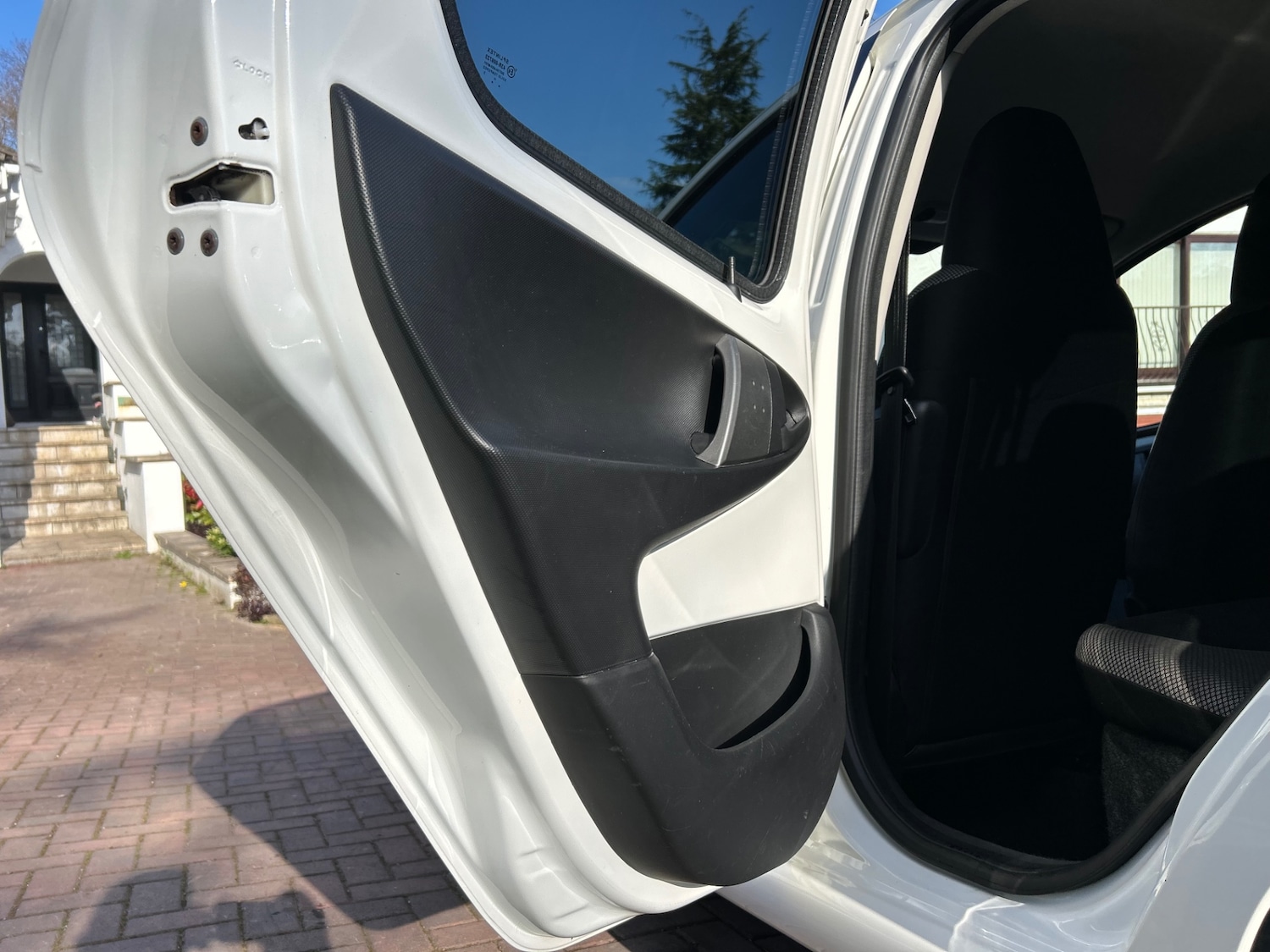 Used Toyota AYGO 2013 for sale - 78112716: Photo 29