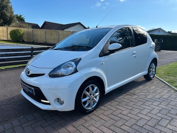 Used Toyota AYGO 2013 for sale - 78112716: Photo