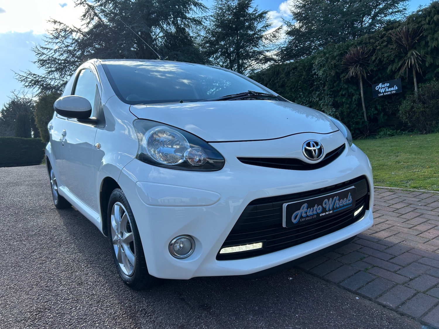 Used Toyota AYGO 2013 for sale - 78112716: Photo 6