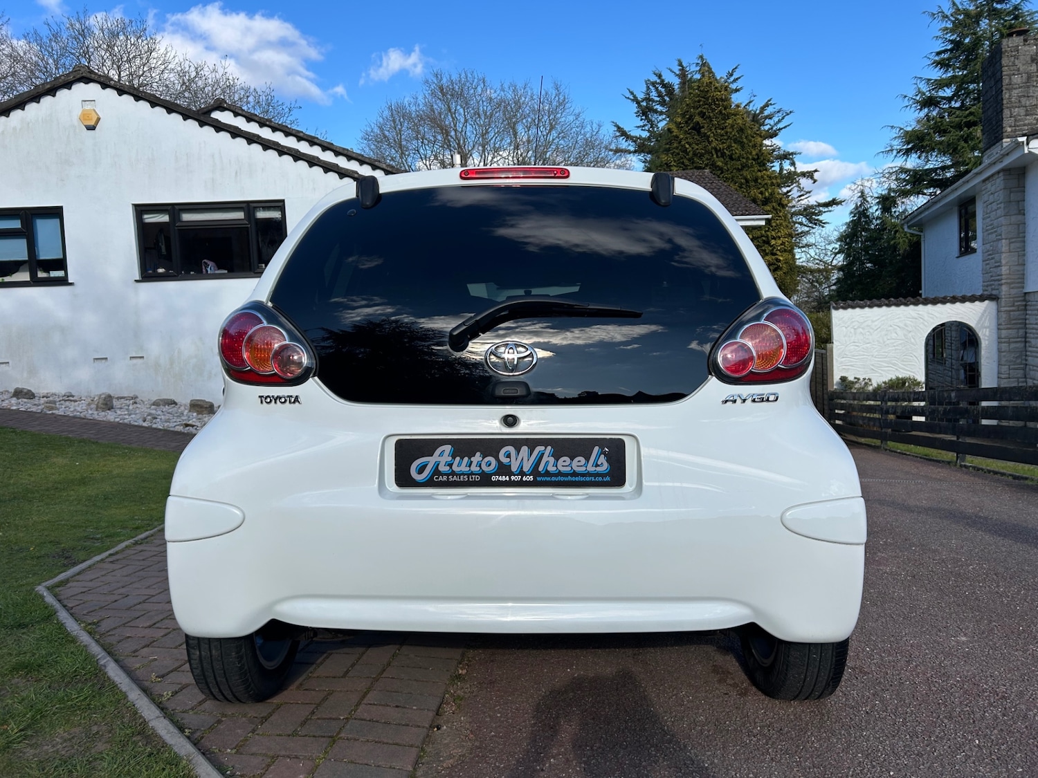 Used Toyota AYGO 2013 for sale - 78112716: Photo 9