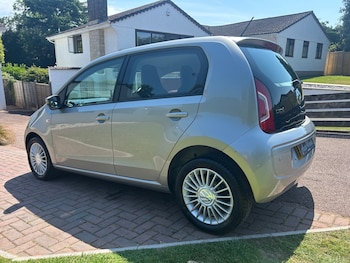 Used Volkswagen up! 2015 for sale - 79038561: Photo