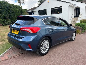 Used Ford Focus 2019 for sale - 75367128: Photo