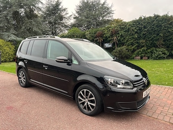Volkswagen - Touran