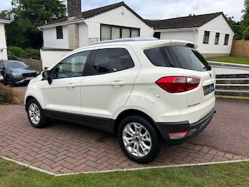 Used Ford Ecosport 2015 for sale - 78821153: Photo