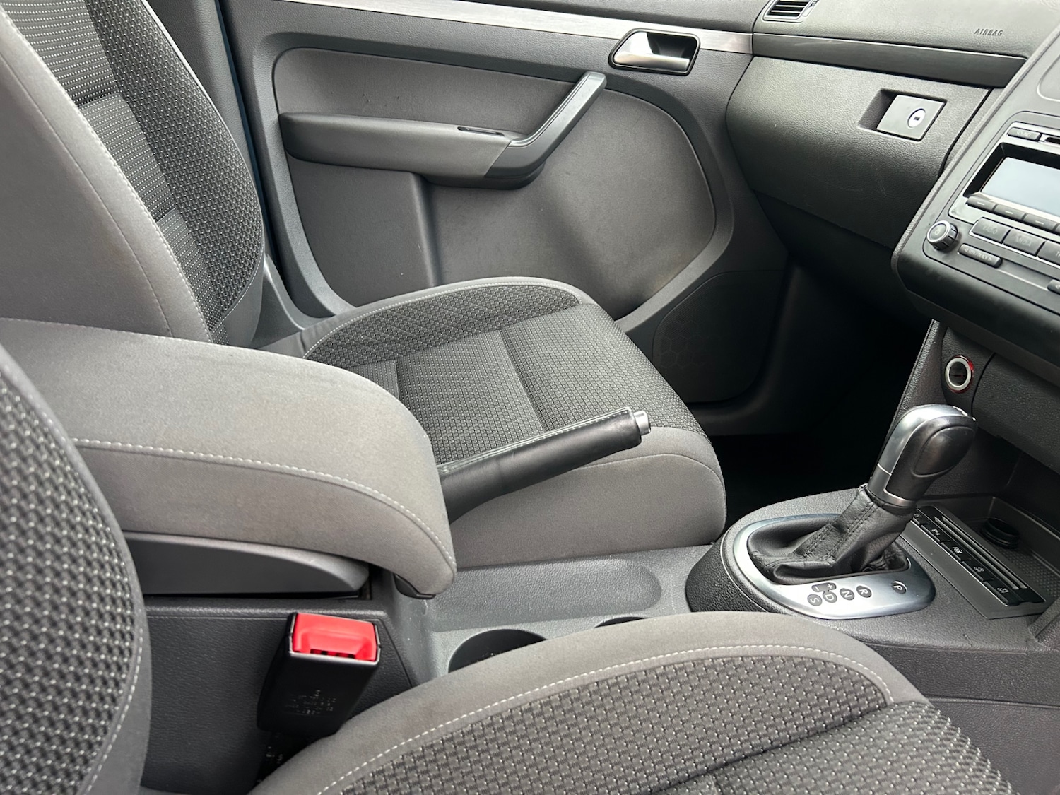 Used Volkswagen Touran 2014 for sale - 76479510: Photo 23