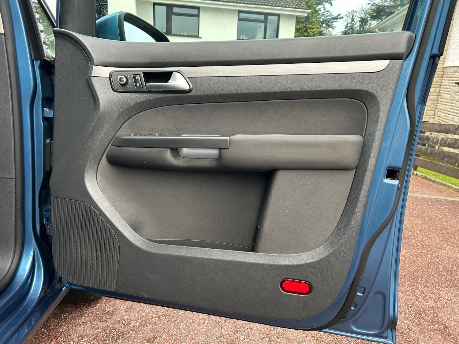 Used Volkswagen Touran 2014 for sale - 76479510: Photo 24