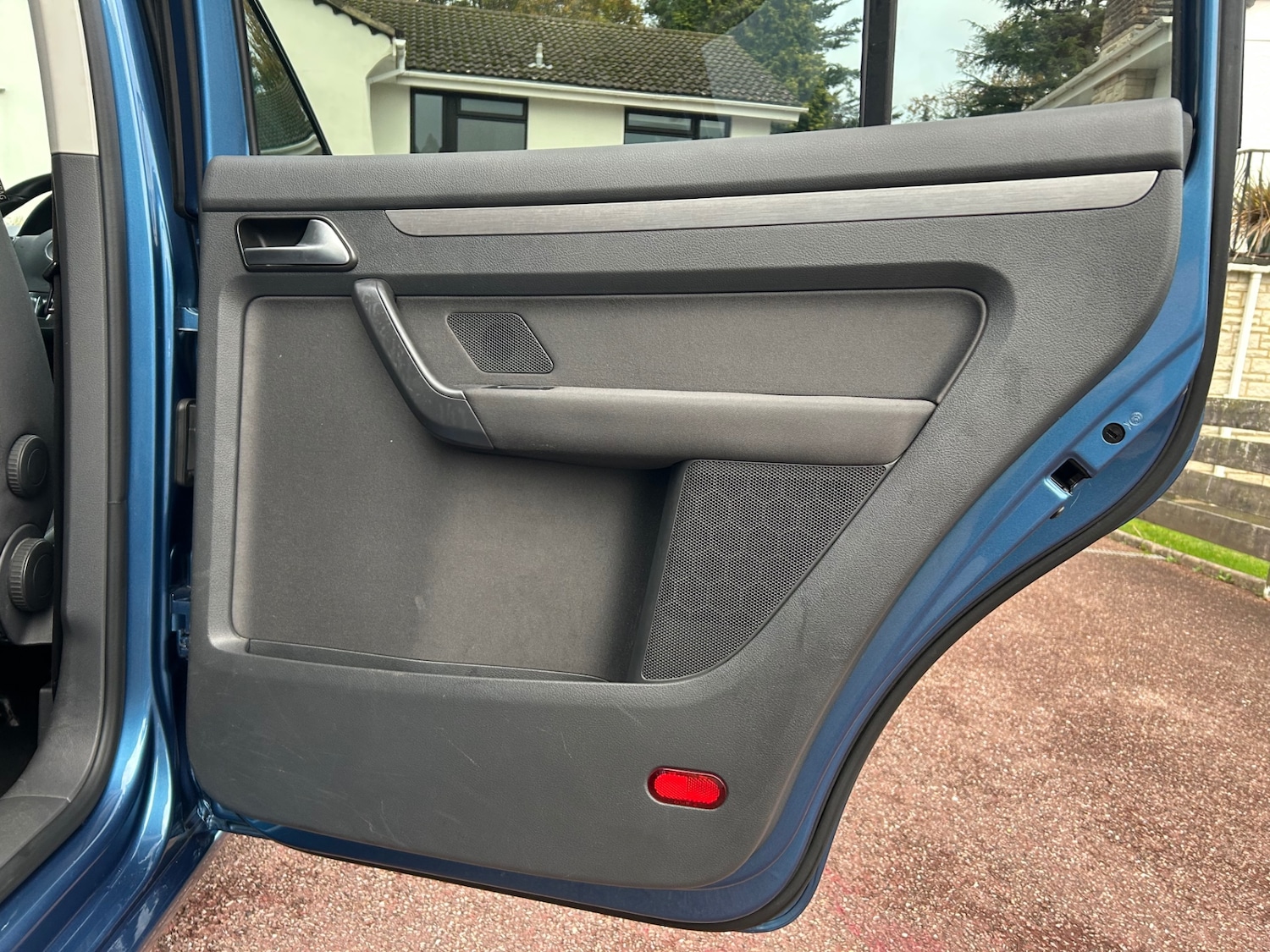 Used Volkswagen Touran 2014 for sale - 76479510: Photo 29