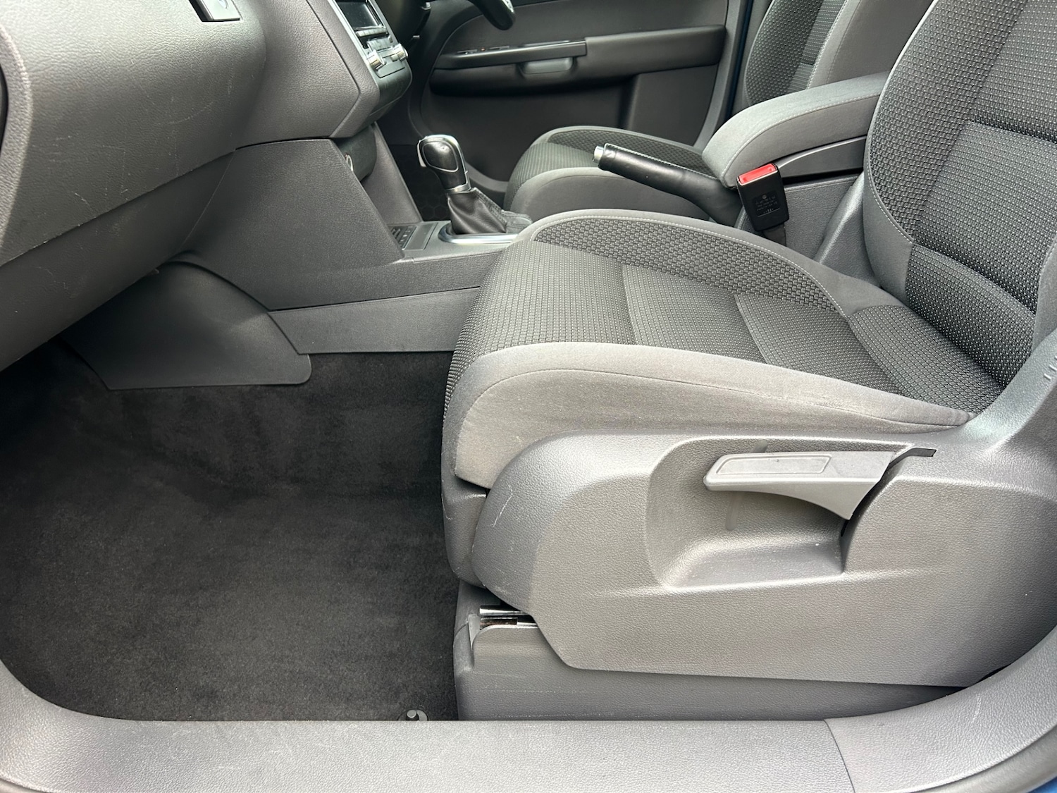 Used Volkswagen Touran 2014 for sale - 76479510: Photo 31