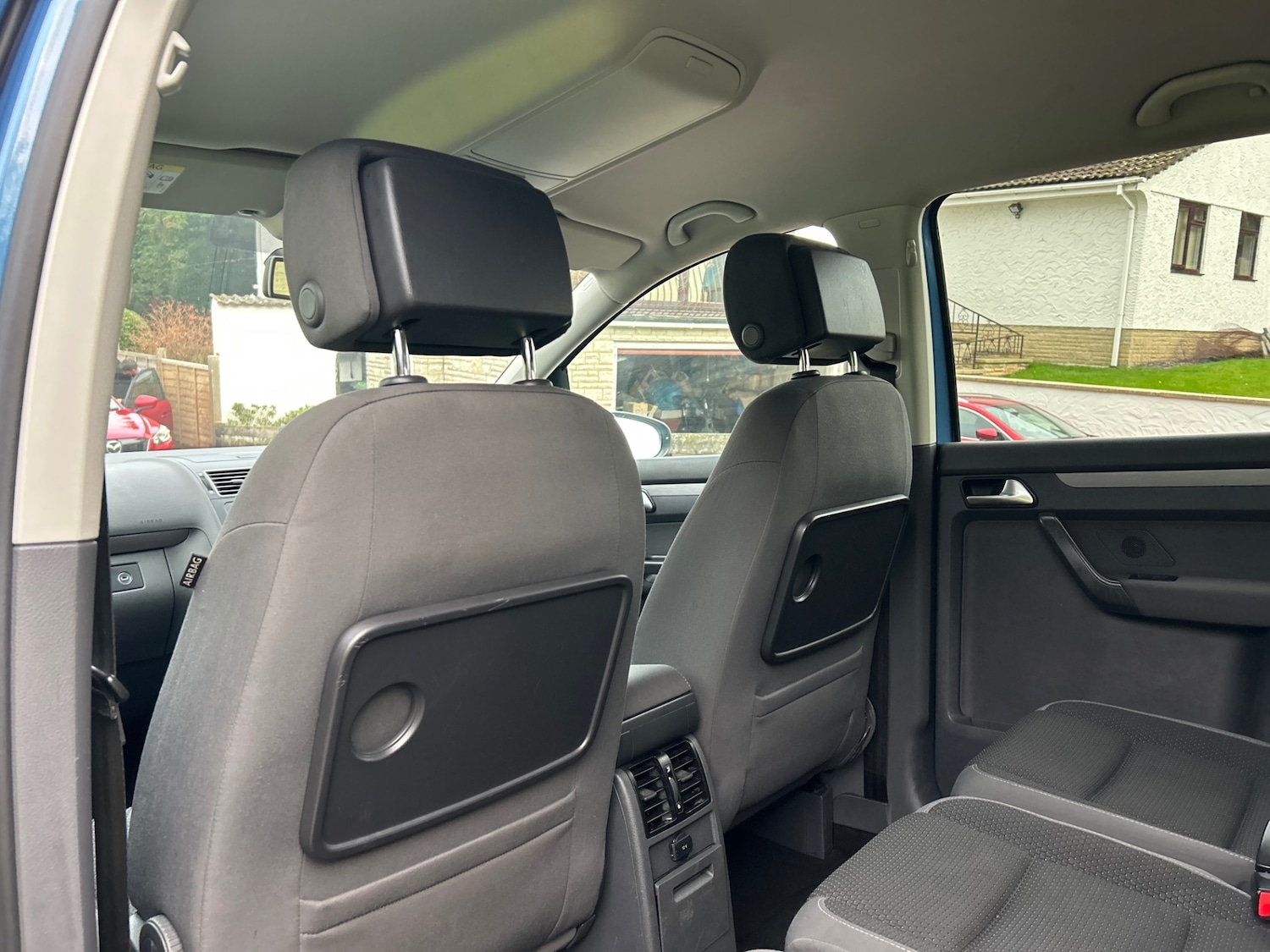 Used Volkswagen Touran 2014 for sale - 76479510: Photo 37