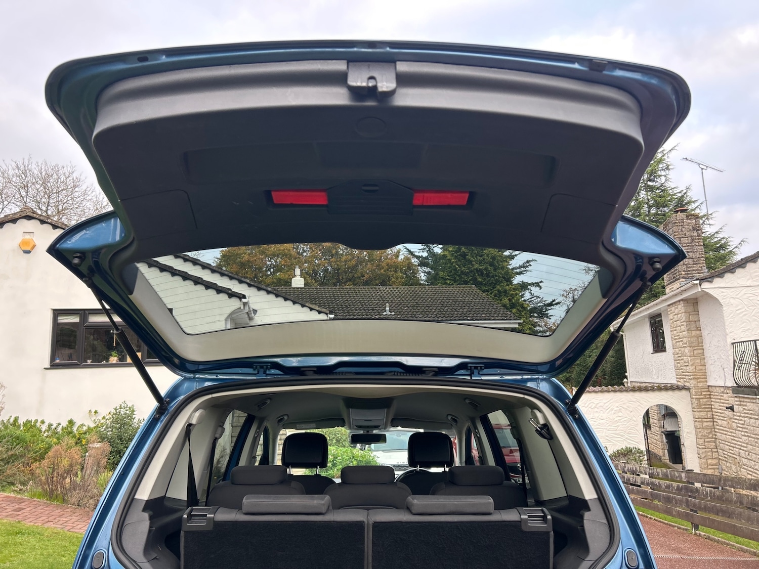 Used Volkswagen Touran 2014 for sale - 76479510: Photo 41