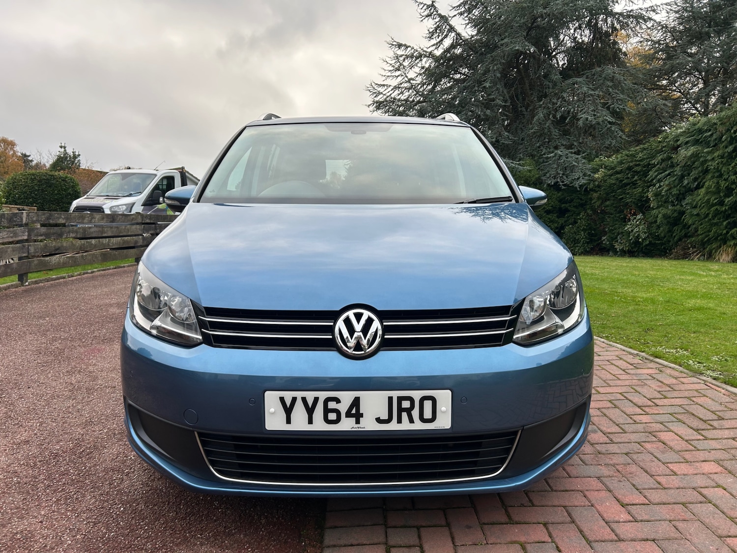 Used Volkswagen Touran 2014 for sale - 76479510: Photo 5
