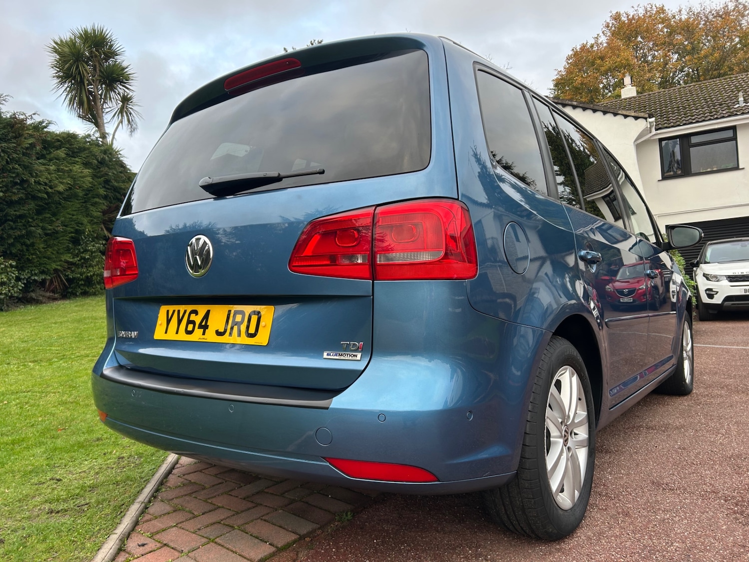 Used Volkswagen Touran 2014 for sale - 76479510: Photo 9