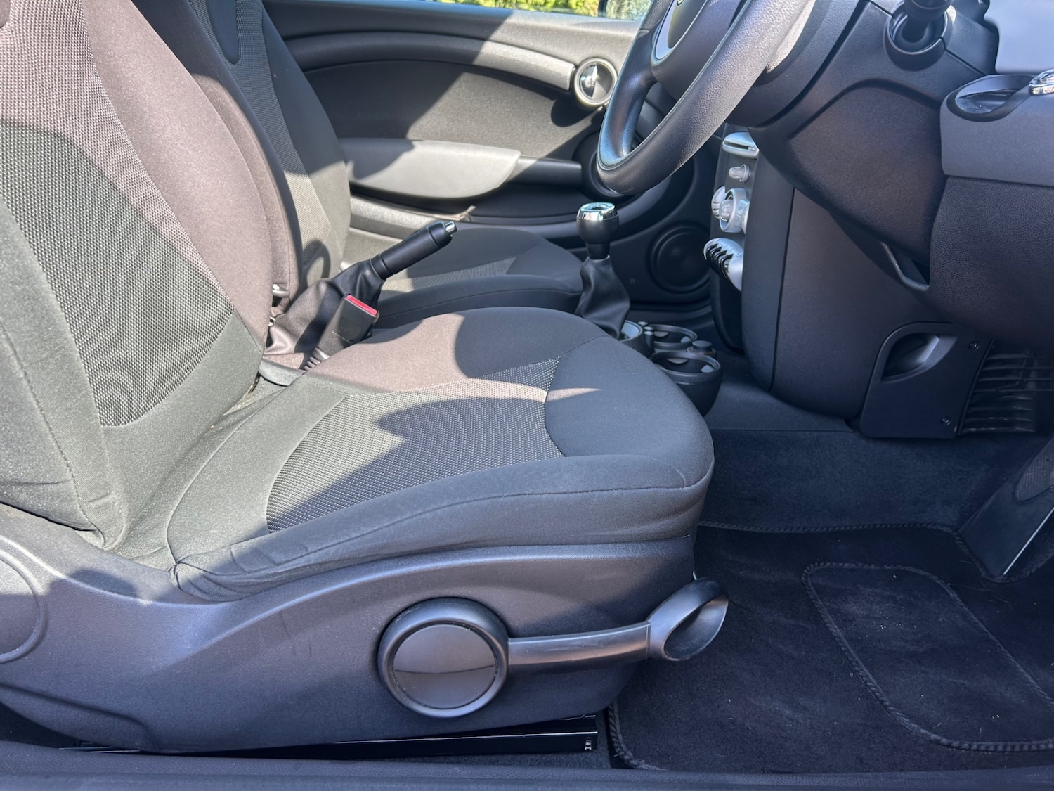 Used MINI Hatch 2010 for sale - 78210489: Photo 18