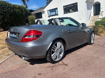 Used Mercedes-Benz SLK 2010 for sale - 79537512: Photo