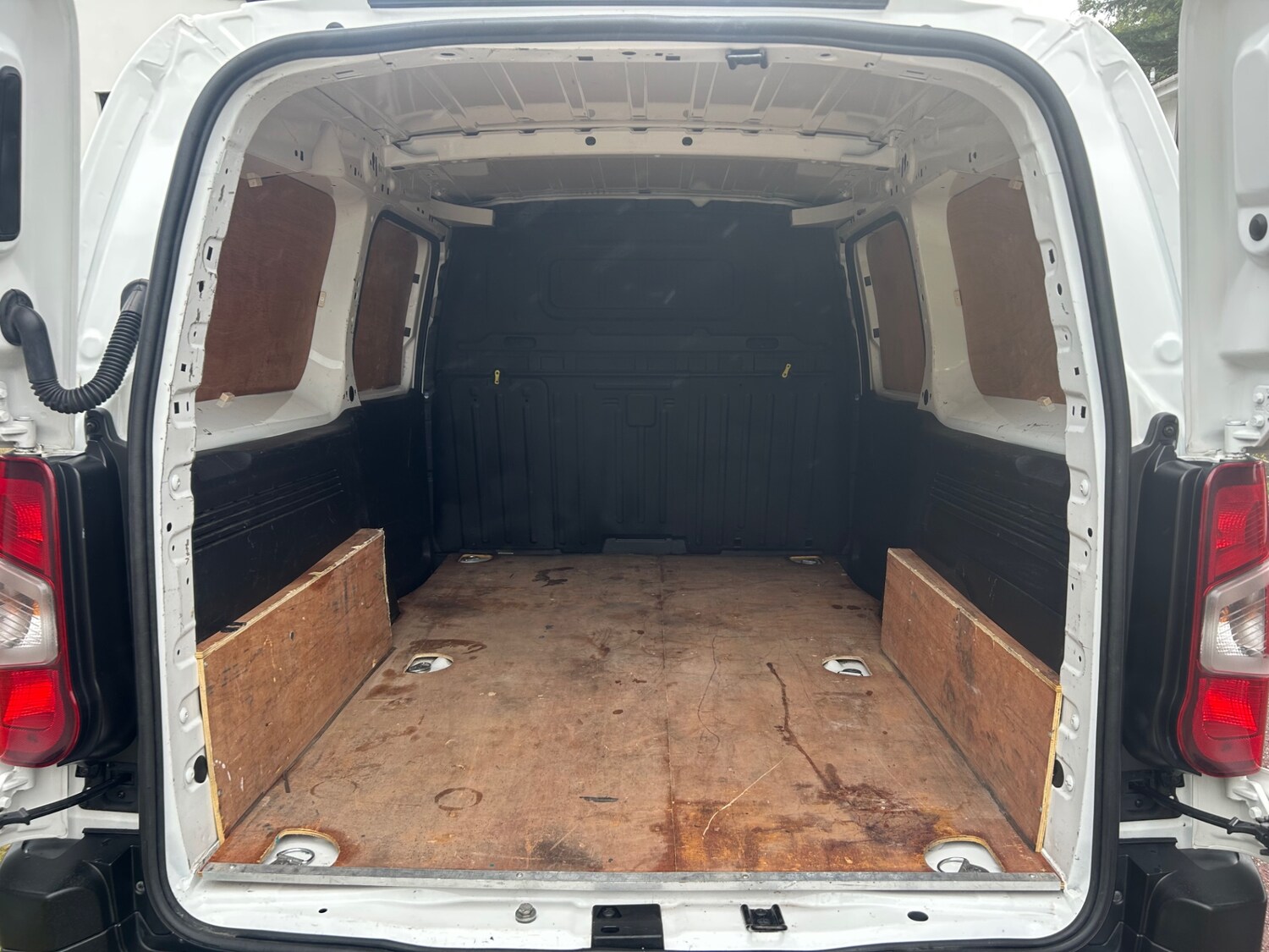 Vehicle 29