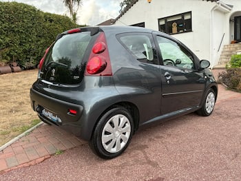 Used Peugeot 107 2014 for sale - 79680706: Photo