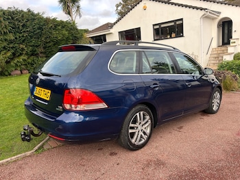 Used Volkswagen Golf 2010 for sale - 76548115: Photo