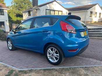 Used Ford Fiesta 2015 for sale - 79564462: Photo