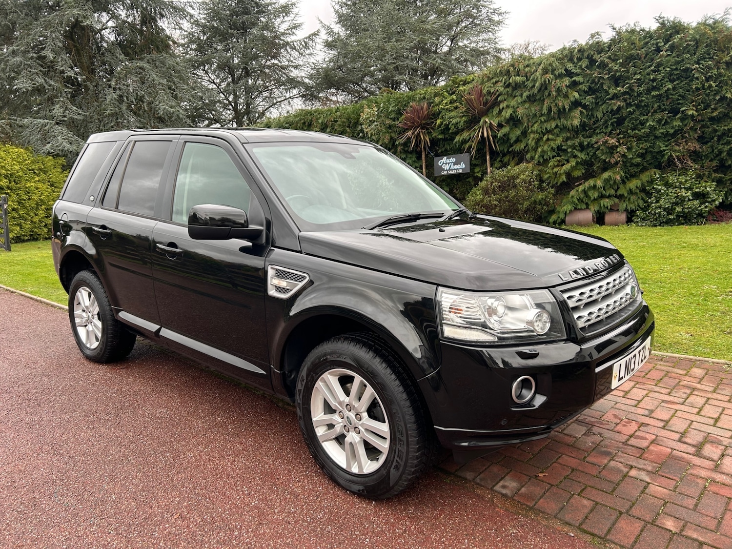 Used Land Rover Freelander 2013 for sale - 76821456: Photo 1