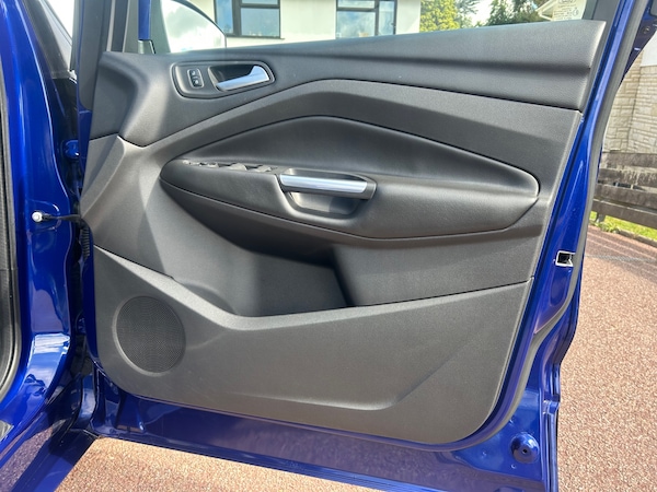 Used Ford Kuga 2017 for sale - 75778097: Photo 19